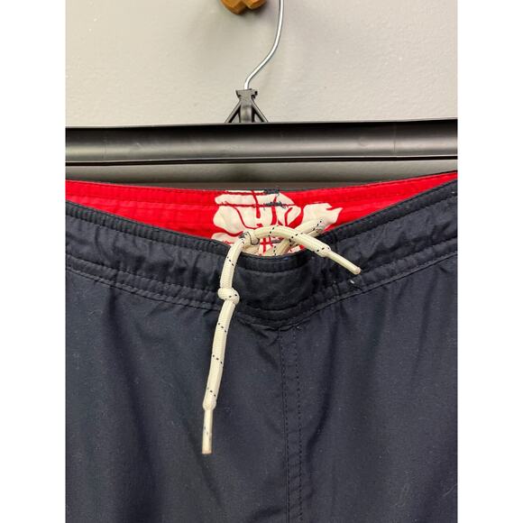 Chaps Swim trunks Men's medium Blue Red Hawaiian Board Shorts Beach Pool - Picture 7 of 8